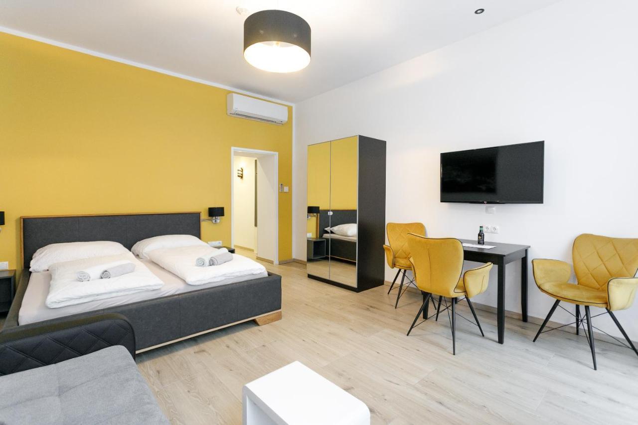 Wf-Apartment Zentral, Trendig & Modern, Westbahnhof Wien Eksteriør billede
