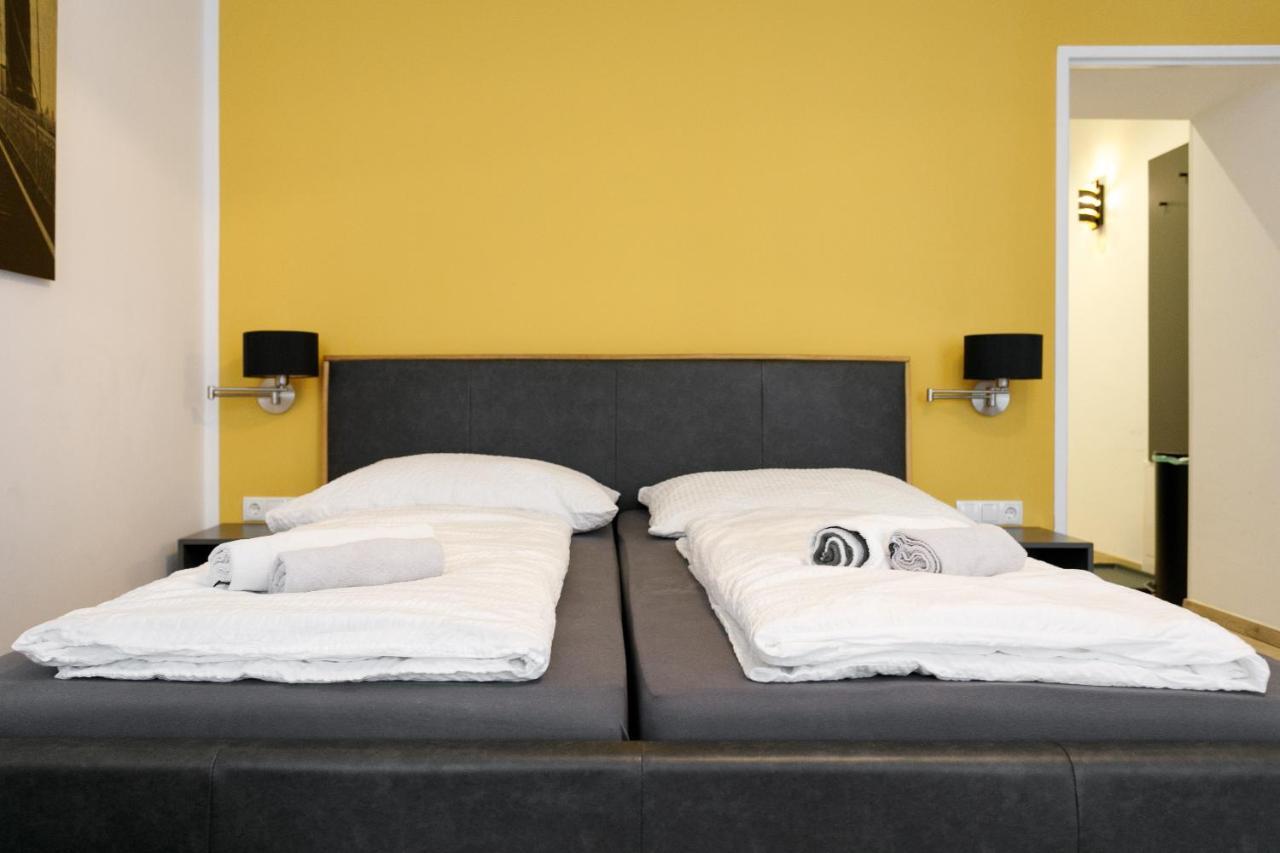 Wf-Apartment Zentral, Trendig & Modern, Westbahnhof Wien Eksteriør billede